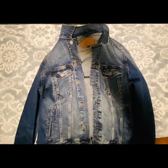 American Eagle Outfitters Other - NEVER WORN American Eagle Jean Jacket